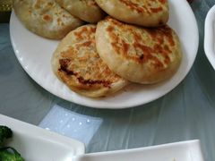 -鸿亨泰杂鱼馆(港馨家园店)