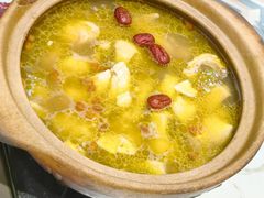 招牌花雕醉鸡煲-威皇广福和小海鲜(安远路店)