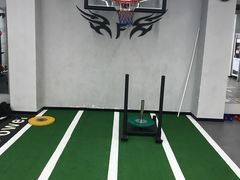 -Freedom Fitness私教健身俱乐部(徐虹北路店)
