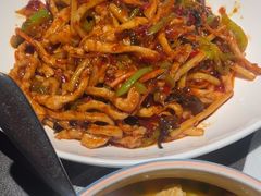 -前海沿·青岛菜(大拇指广场石老人店)