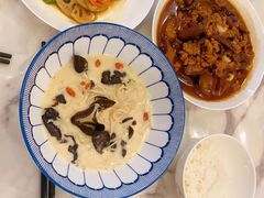 -鲸育宝宝月嫂(徐汇店)
