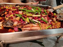 -鸣记脆皮烤鱼(岐山路店)