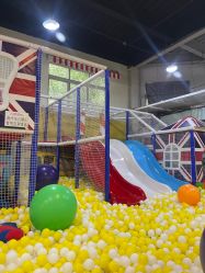 -开心哈乐亲子乐园(东森时尚百货店)