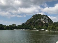 -星湖旅游景区七星岩