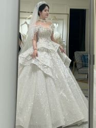 -拉瑞娜LaReine婚纱礼服高级定制