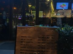 -瑞虹新天地月亮湾