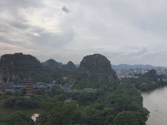 -叠彩山景区