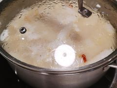 -煲王粤菜餐厅(中侨中心店)