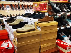 -ABC MART(心斎橋店)