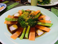 -Lam Vien Restaurant