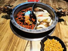 -销魂美蛙鱼头火锅(上海首店)