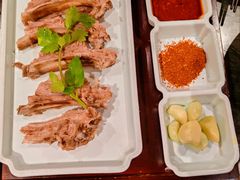 小份的手抓羊肉。-东方亚克西餐厅(西康路店)
