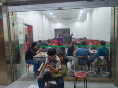 门面-蓝精灵饺子店