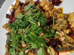 -拿渡·水煮鱼麻辣香锅(王府井奥莱·香江小镇店)