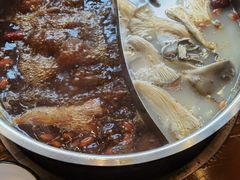 -亿诣蝎府炸酱面羊蝎子火锅(酷车小镇店)
