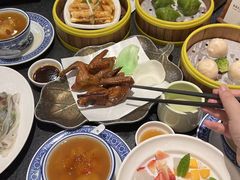 -蝴蝶里·粤菜·点心(滨江龙湖店)