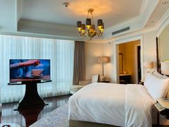 -广州富力丽思卡尔顿酒店