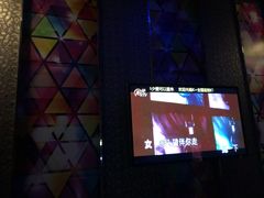 -K+全国连锁KTV(绿地缤纷天地店)