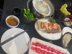 -牛将军•涮肉•烤肉•铁板烧(北京王府井·故宫店)
