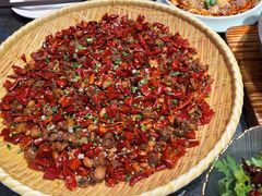 -万重锦·人文川菜馆(骡马市店)