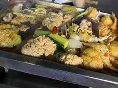 -后街佬·炭火鲜鱼杂(南城店)
