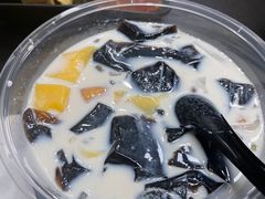 牛奶烧仙草-郭爸烧仙草(西航·潭人街店)