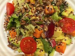 牛油果甜薯藜麦沙拉-OGGI TRATTORIA PIZZERIA(深业上城店)