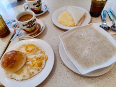 牛奶麦片-香港新发烧腊茶餐厅(书城店)
