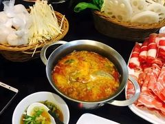 -锅色天香(巴士底区店)