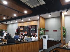 -小梅园饭堂(东方路店)