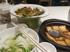 -绿草地·湘菜(7mall店)