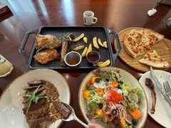 -灵意咖啡·西班牙美食(汕头金平万达广场店)