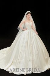 -拉瑞娜LaReine婚纱礼服高级定制