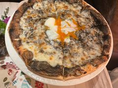 黑松露披萨-IL TEATRO 精品意大利餐厅