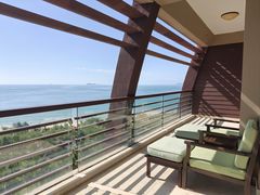 -三亚湾海居铂尔曼度假酒店