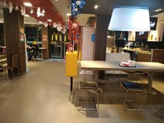 大堂-麦当劳(丽江玉河广场店)