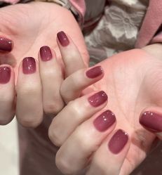-猪猪女孩日式美睫美甲