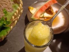-湊湊火锅·茶憩(杭州湖滨银泰in77店)