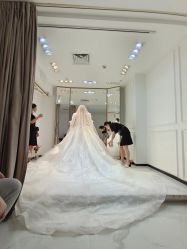 -GRACE KELLY婚纱与礼服(北京店)