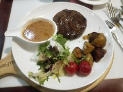 -斗牛士牛排餐厅(嘉里汇店)