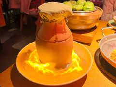 灶膛罐罐牛腩-吃饭皇帝大(长宁龙之梦店)
