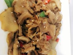 -天天向上素食餐厅(五台山店)