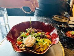 蟹肉酪梨有几嫩叶色拉-老乾杯和牛烧肉(王府中环店)