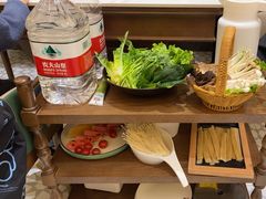 -帝皇海海鲜豆捞(桐泾商务广场店)