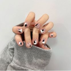 -涂tu指甲日式美甲美睫店