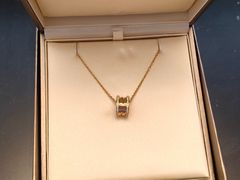 -小飞侠奢侈品回收 寄卖 养护(宝山宝龙广场店)