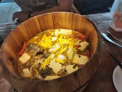 木桶酸菜鱼-中8楼风尚云南菜(颐堤港店)