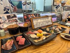 -元祖ぶっち切り寿司 魚心(三宫店)