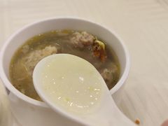 蟹粉狮子头-怡园饭店-餐厅(四望亭店)