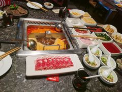 -海底捞火锅(稻河古街夜宵主题店)